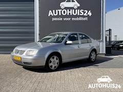 Volkswagen Bora - 2.0 Highline APK03-2027|Trekhaak|Cruise|Clima