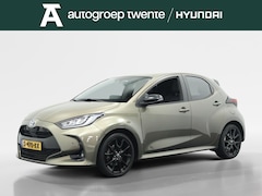 Toyota Yaris - 1.5 Hybrid Executive | All season | Navigatie | Camera | Adaptive cruise