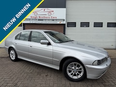 BMW 5-serie - 525i EXE AUT LEER XENON Y-TIMER ROESTVRIJ