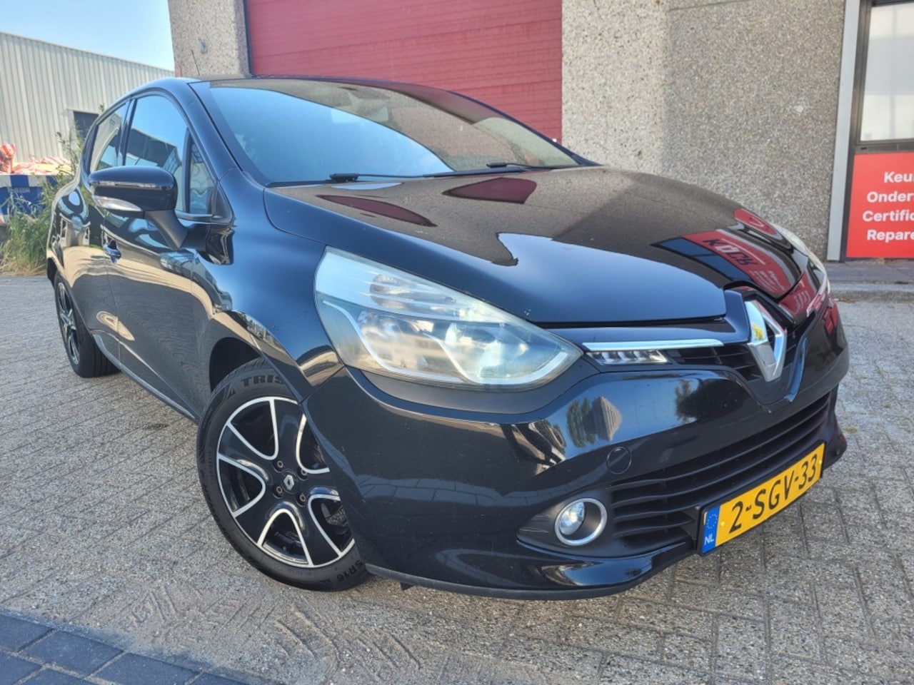 Renault Clio - 1.5 dCi Clima|Cruise|Navi - AutoWereld.nl