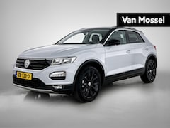 Volkswagen T-Roc - 1.5 TSI Style | Navigatie | trekhaak | Stoelverwarming | Airco | Cruise control Apple carp
