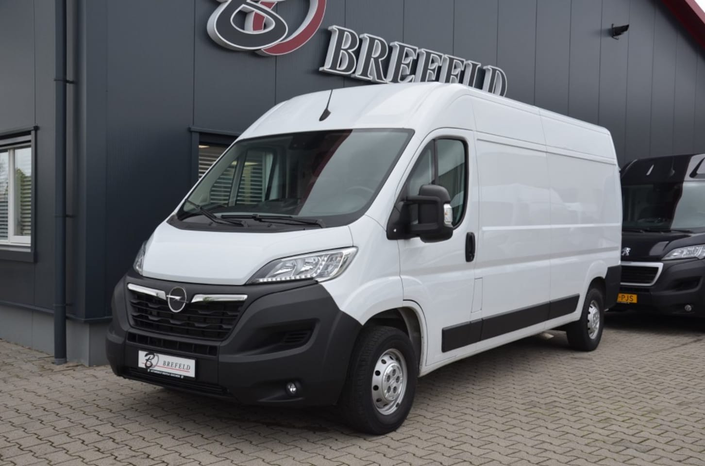 Opel Movano - 2.2D 140 L3H2 - AutoWereld.nl