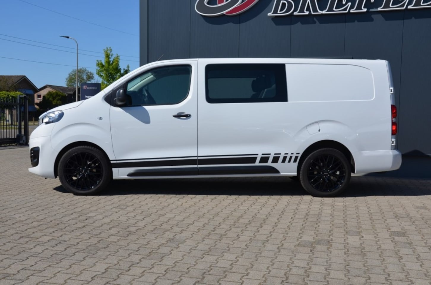Peugeot Expert - 1.5 Blue HDI Automaat ,Airco Dubbele cabine - AutoWereld.nl