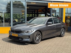 BMW 3-serie - 320I Executive Edition - sensoren - climate control - carplay