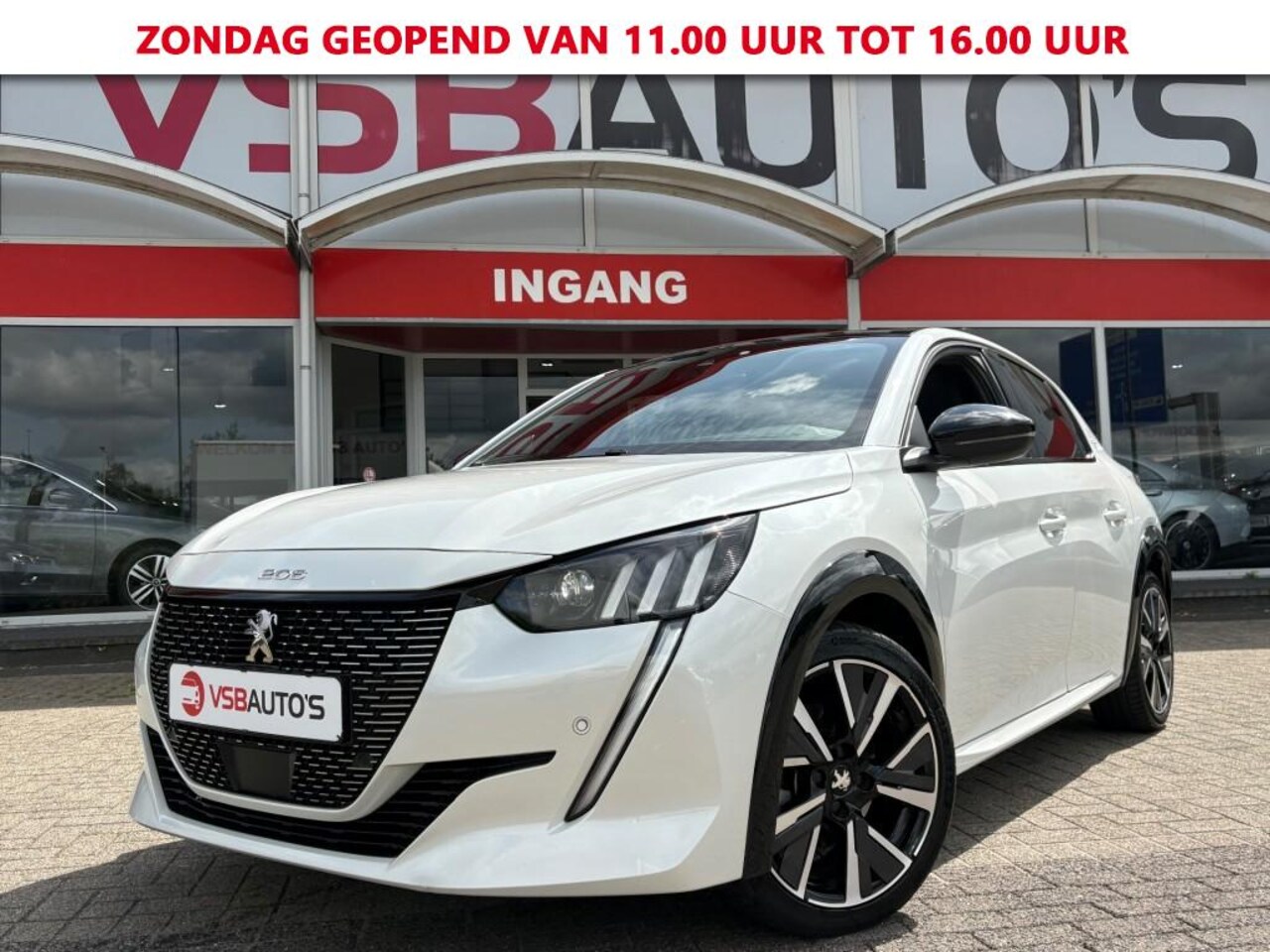 Peugeot 208 - 1.2 PURETECH GT-LINE AUT. PANO-DAK LED NAVI CAMERA CARPLAY AIRCO - AutoWereld.nl