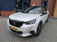 Peugeot 2008 - 1.2 PURETECH GT, Pdc V+A, Navi, Parkeerhulp, Cruise, Laneassist