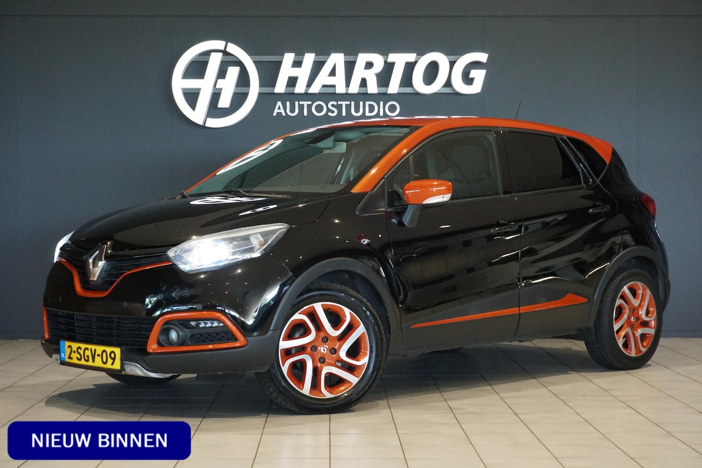 Renault Captur - 1.2 TCe Dynamique + CAMERA / TREKHAAK / KEYLESS - AutoWereld.nl