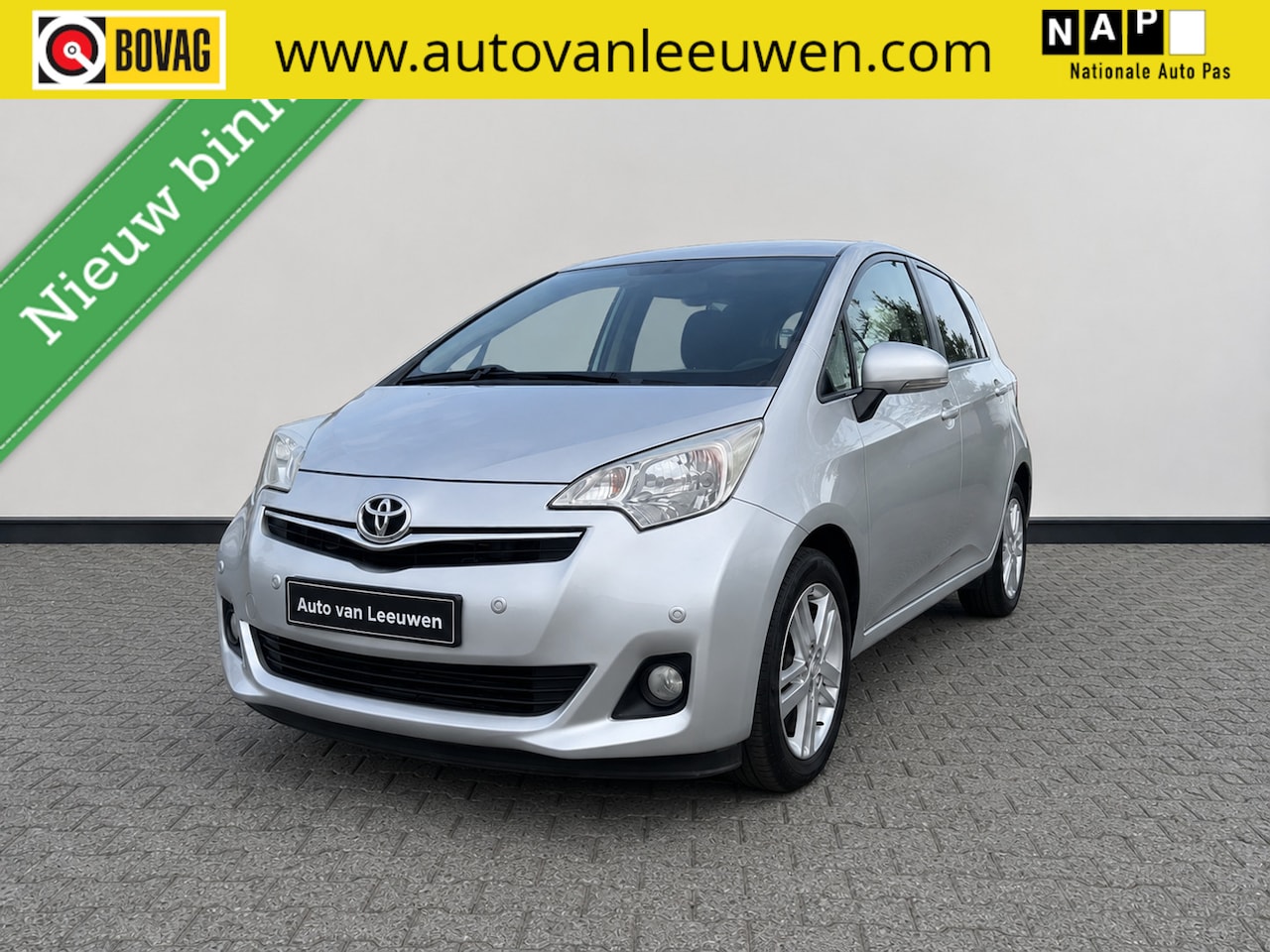 Toyota Verso S - 1.3 VVT-i NAVIGATIE/CAMERA/PDC/CLIMA/ETC.! - AutoWereld.nl