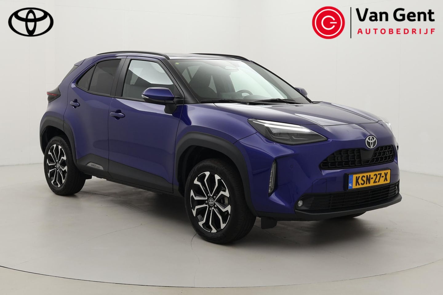 Toyota Yaris Cross - 1.5 Hybrid Dynamic | Stoelverwarming | Apple Carplay / Android Auto | Parkeersensoren voor - AutoWereld.nl