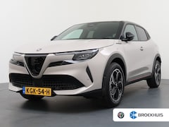 Alfa Romeo Junior - Elettrica Speciale | "Spiga" Stoffen/ecoleder bekleding met rode accenten - 6-voudig verst