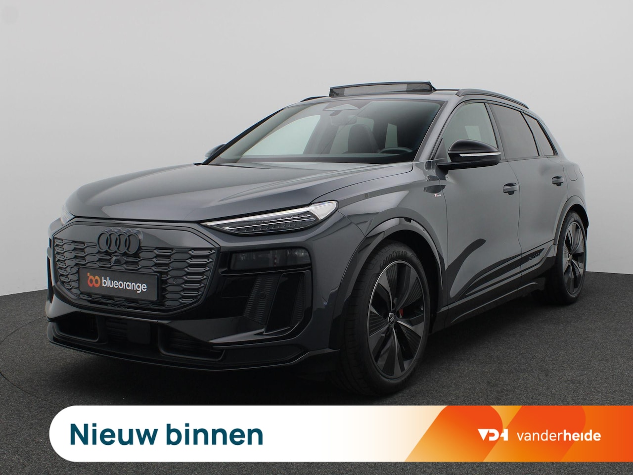 Audi Q6 e-tron - edition performance 100 kWh 306PK Aut. SOH 100%, Panoramadak, 360gr. Camera, Head-Up Displ - AutoWereld.nl