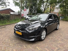 Kia Cee'd Sportswagon - Ceed 1.0 T-GDi ComfortLine. Wij zijn altijd de goedkoopste met de beste Vakgarage BOVAG se