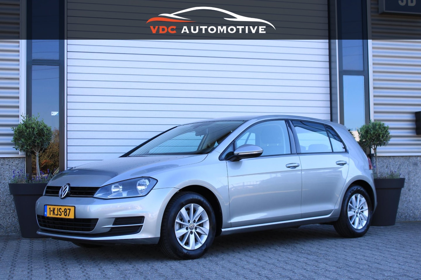 Volkswagen Golf - 1.4 TSI Automaat Navi | Cruisecontrol | Compleet Onderhouden - AutoWereld.nl