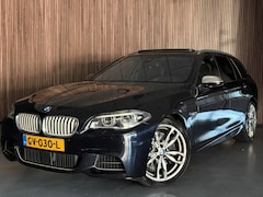BMW 5-serie Touring - M550xd PANO/HUD/MASSAGE 2X/HARMANK/MEMORY 2X/360 CAMERA/DODEHOEK/TV-SCHERM/STOEL VERKOELIN