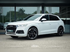 Audi Q5 - 3.0 TDI quattro Sport S Line Black Edition / Pano / Leder / Luchtvering / Adaptive Cruise