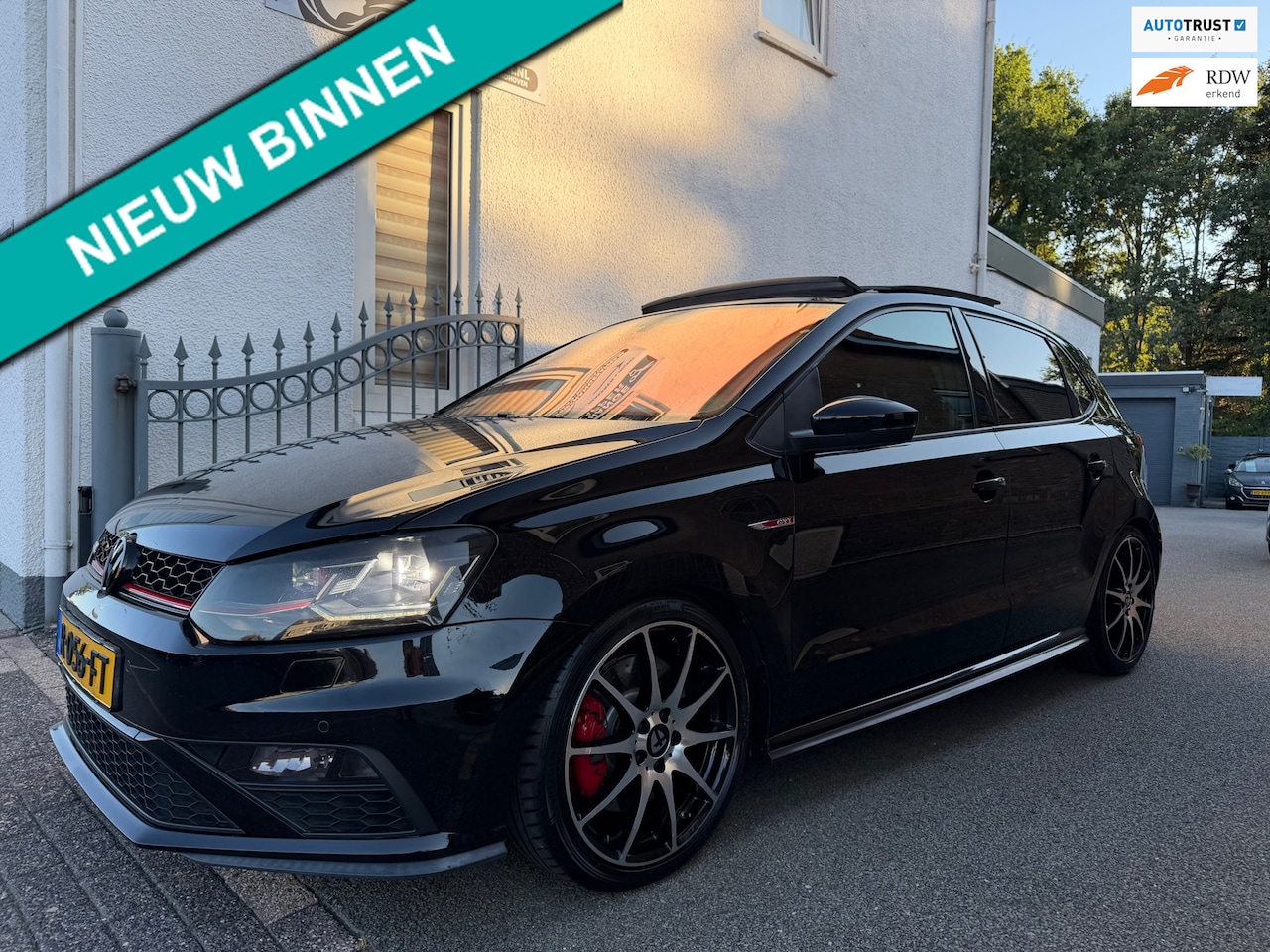 Volkswagen Polo - 1.8 TSI GTI | DSG | Pano | Cameleon Tint | Volledig onderhouden - AutoWereld.nl