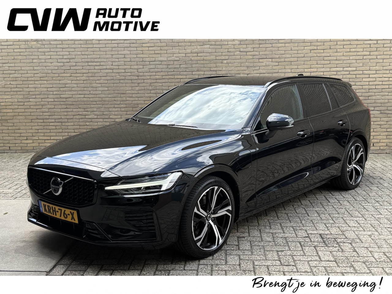 Volvo V60 - 2.0 T6 350 Plug-in hybrid AWD Long Range R-design | Plus Dark | Trekhaak elektrisch wegkla - AutoWereld.nl