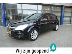 Opel Astra - 1.6 Temptation 5 deurs Apk 6-7-2027 Airco