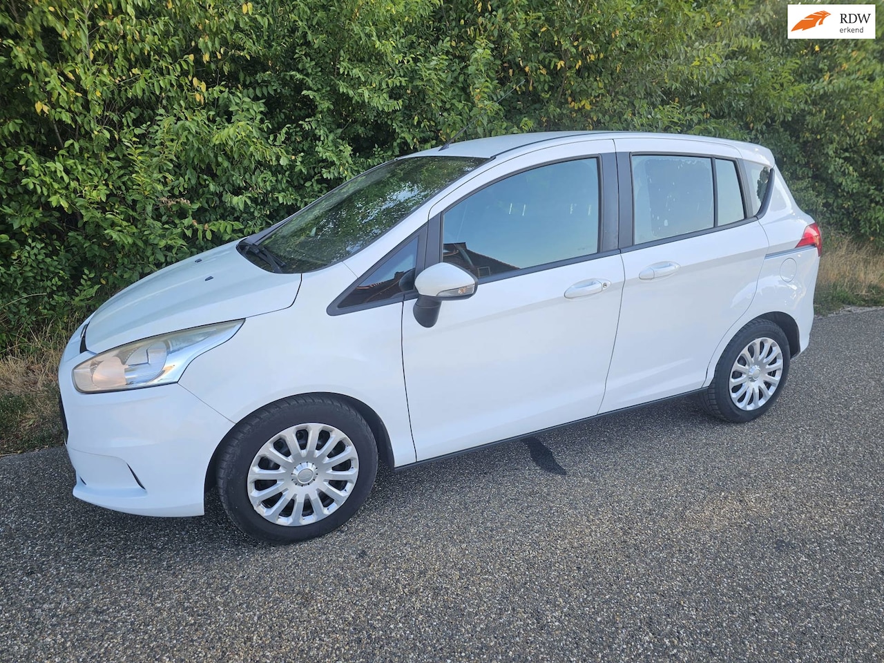 Ford B-Max - 1.0 EcoBoost Trend 1.0 EcoBoost Trend - AutoWereld.nl