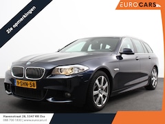 BMW 5-serie Touring - 520i Automaat Navigatie Climate Control Trekhaak Cruise Control Parkeer sensoren Lichtmeta