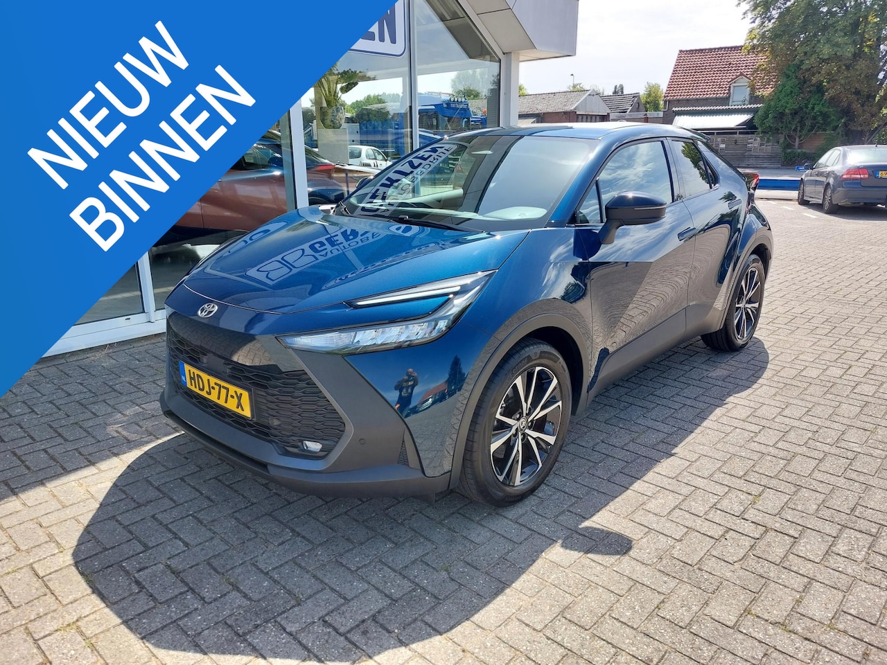 Toyota C-HR - 2.0 Plug-in Hybrid 220 Dynamic Plug in Hybride, hoge instap, automaat - AutoWereld.nl