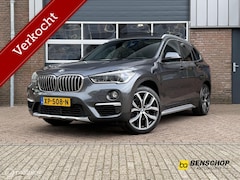 BMW X1 - sDrive18i High Executive Panodak Navi Camera LED Leer Stoel & Stuurverwarming