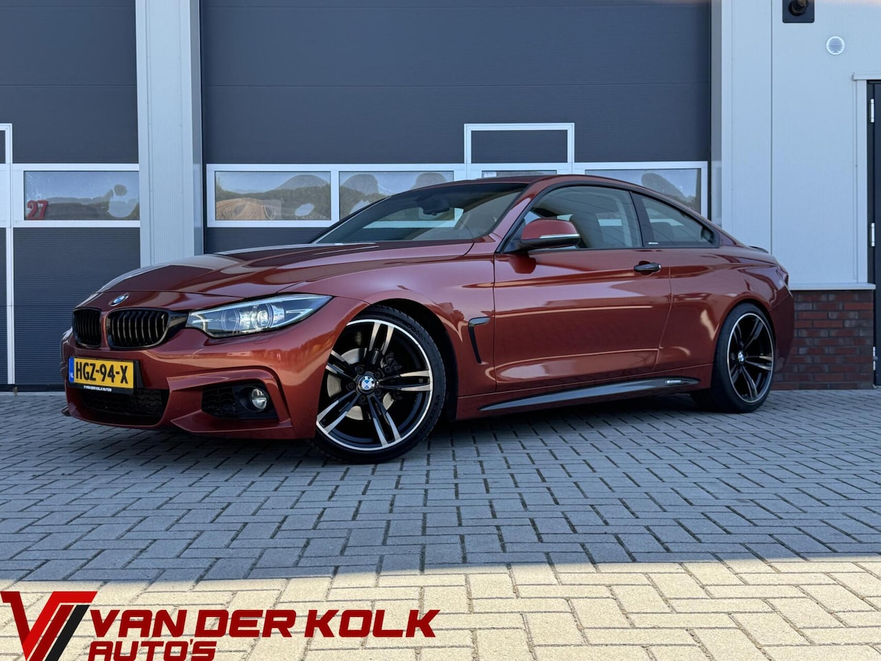 BMW 4-serie Coupé - 420i M sport Automaat | M-Stoelen | Navigatie | Cruise | LED | Climate | Stoelverwarming | - AutoWereld.nl