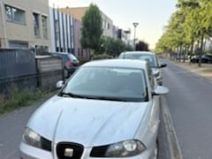 SEAT Ibiza - 1.4-16V Trendstyle