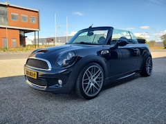 MINI Cabrio - JOHN COOPER WORKS
