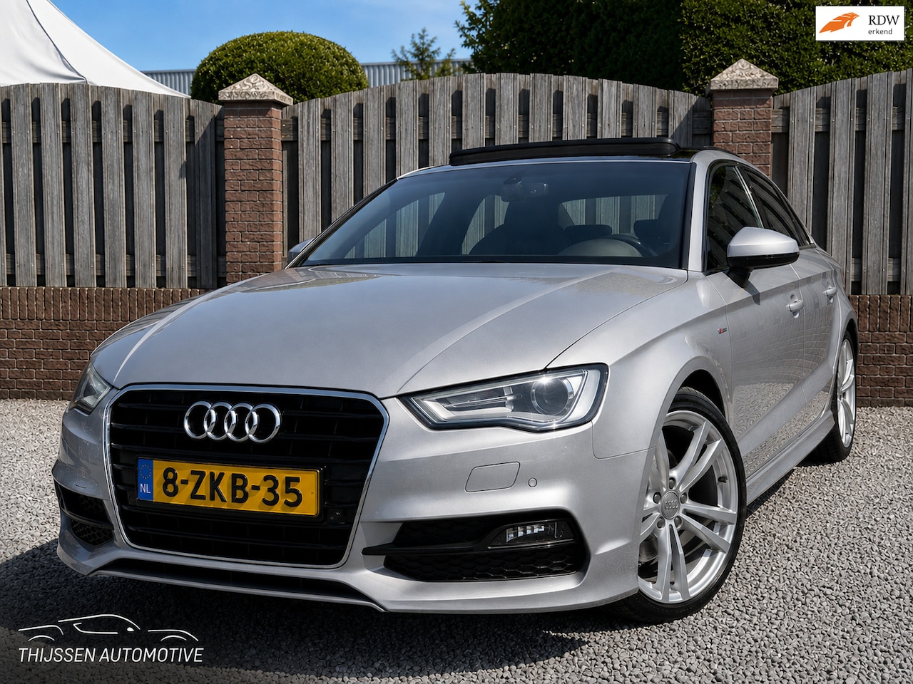 Audi A3 Limousine - 1.4 TFSI CoD Ambition Pro Line S RS3 KUIP STOELLEN PANO CLIMA NAVI AUTOMAAT AFNEEMBARE TRE - AutoWereld.nl