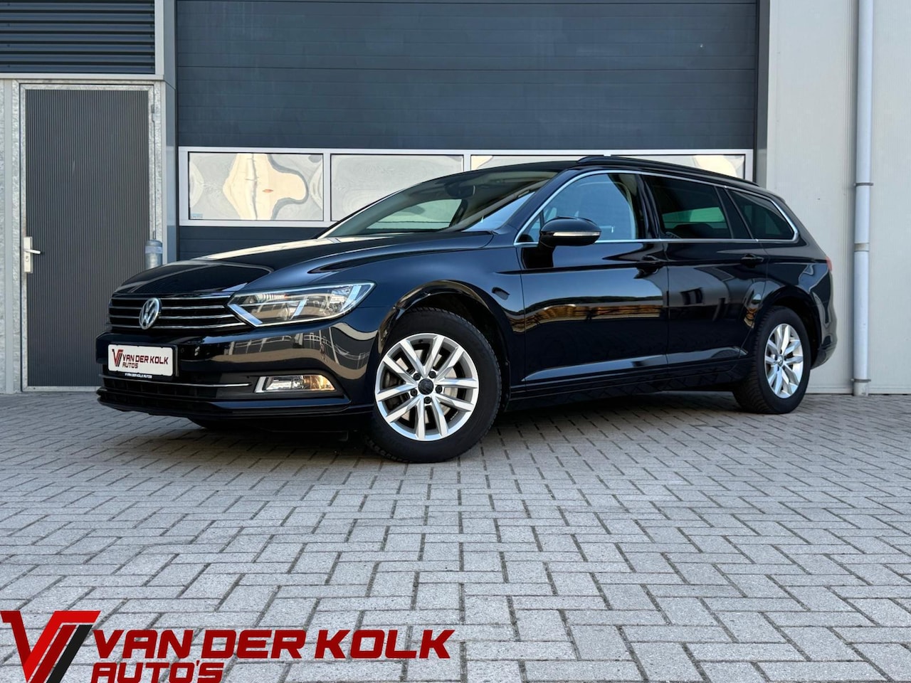 Volkswagen Passat Variant - 1.4 TSI ACT Business Edition | CarPlay | Adaptive Cruise | Navigatie | Climate | Stoelverw - AutoWereld.nl