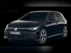 Volkswagen Golf - 1.5 eHybrid GTE 272pk / 5JR Garantie / Pano / Trekhaak / DCC / Keyless / Matrix / 360 / HU