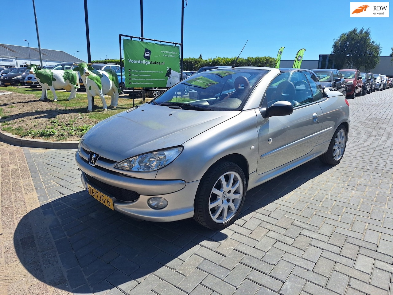 Peugeot 206 CC - 1.6-16V Roland Garros / WEEKAANBIEDING / APK augustus 2027 - AutoWereld.nl