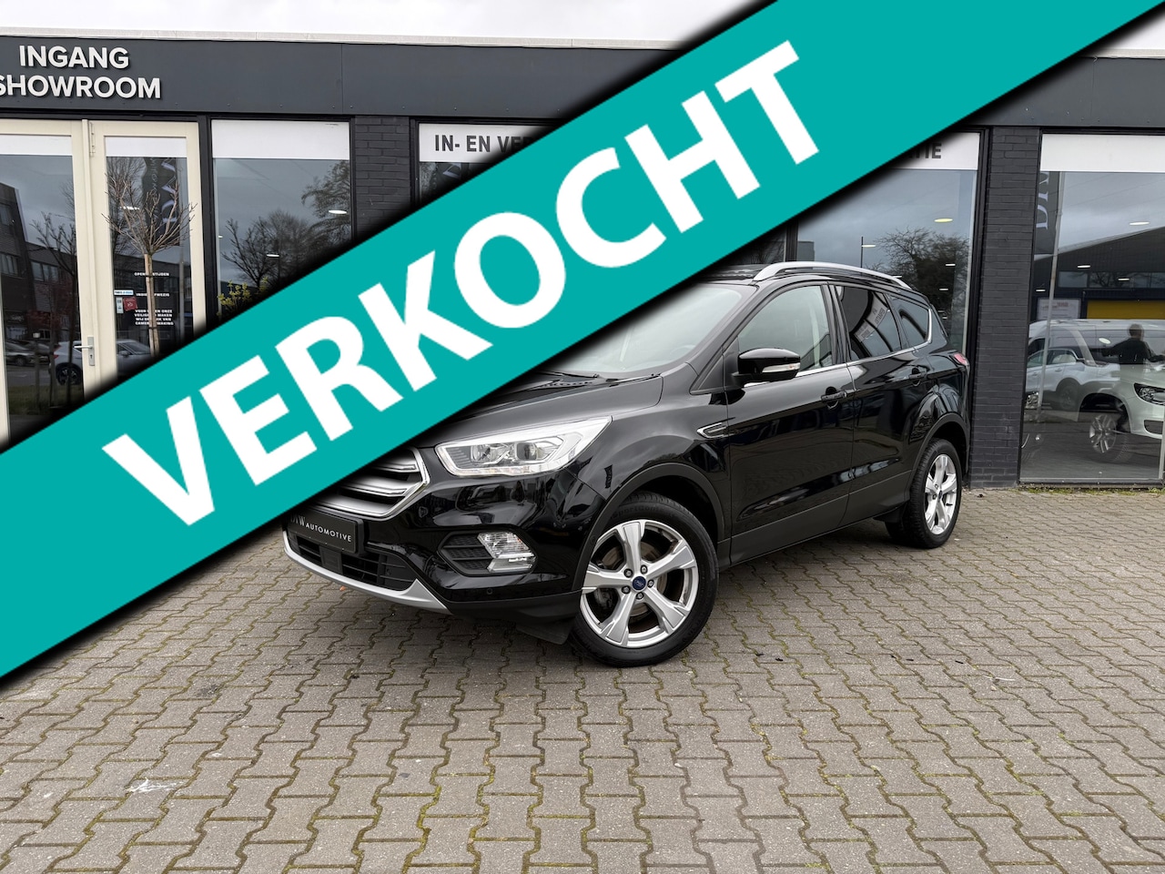 Ford Kuga - 1.5 EcoBoost Titanium panorama dak - AutoWereld.nl