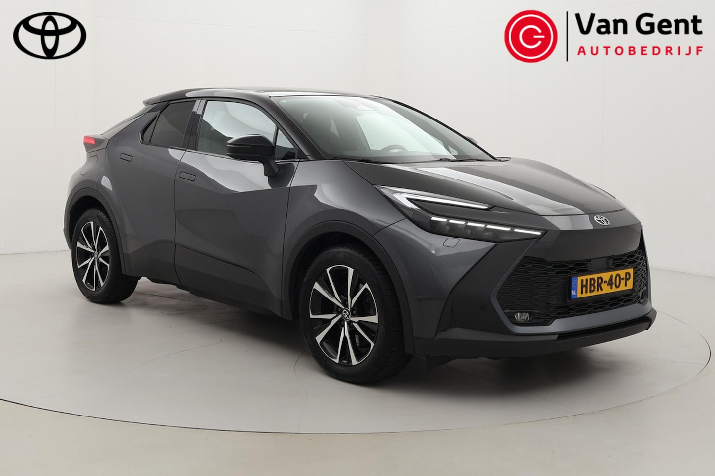 Toyota C-HR - 2.0 Plug-in Hybrid 220 First Edition | Warmtepomp | Apple Carplay / Android Auto | Dodehoe - AutoWereld.nl