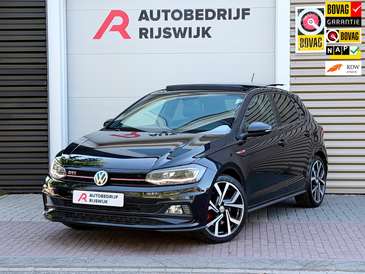 Volkswagen Polo - 2.0 TSI GTI Pano/Beats/Camera/Acc - AutoWereld.nl