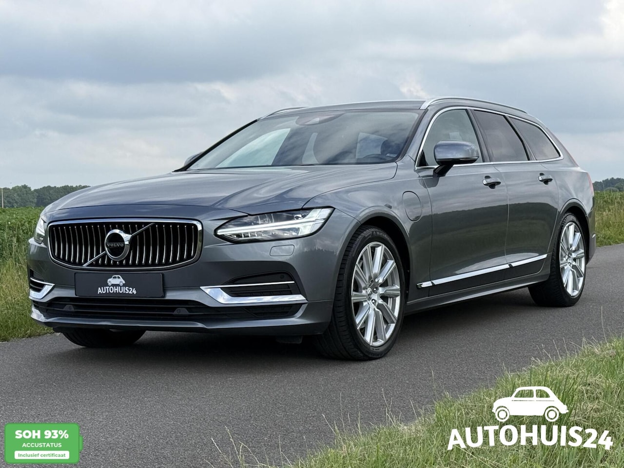 Volvo V90 - 2.0 T8 AWD Inscription 390pk Trekhaak|LED|19"|Lederen Dashbord - AutoWereld.nl
