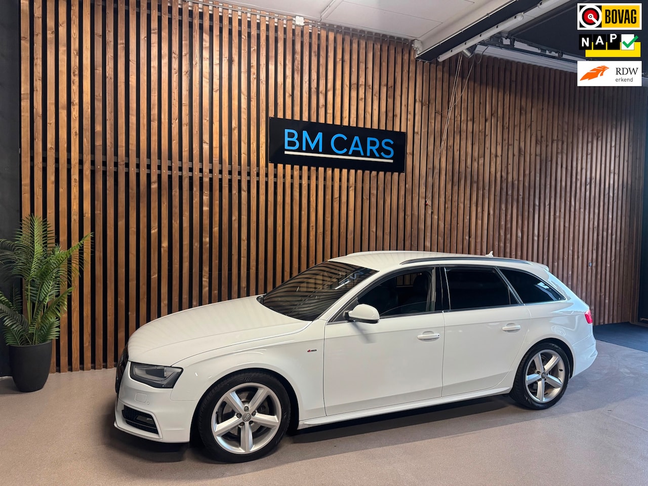 Audi A4 Avant - 1.8 TFSI S-Line Navi, Led,1e Eigenaar - AutoWereld.nl