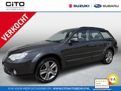 Subaru Outback - 2.5i Exclusive Edition Automaat | Trekhaak afneembaar | All Seasonbanden | Dealer onderhou