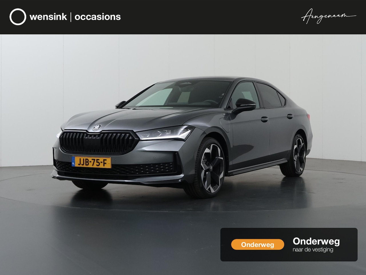 Skoda Superb - 1.5 TSI PHEV Sportline Business | Adaptieve Cruise Control | Apple CarPlay/Android Auto | - AutoWereld.nl