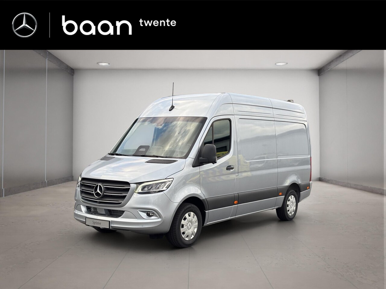 Mercedes-Benz Sprinter - 317 CDI L2 Pro | Automaat | Trekhaak 3,5T | LED koplampen I Incl. BPM - AutoWereld.nl