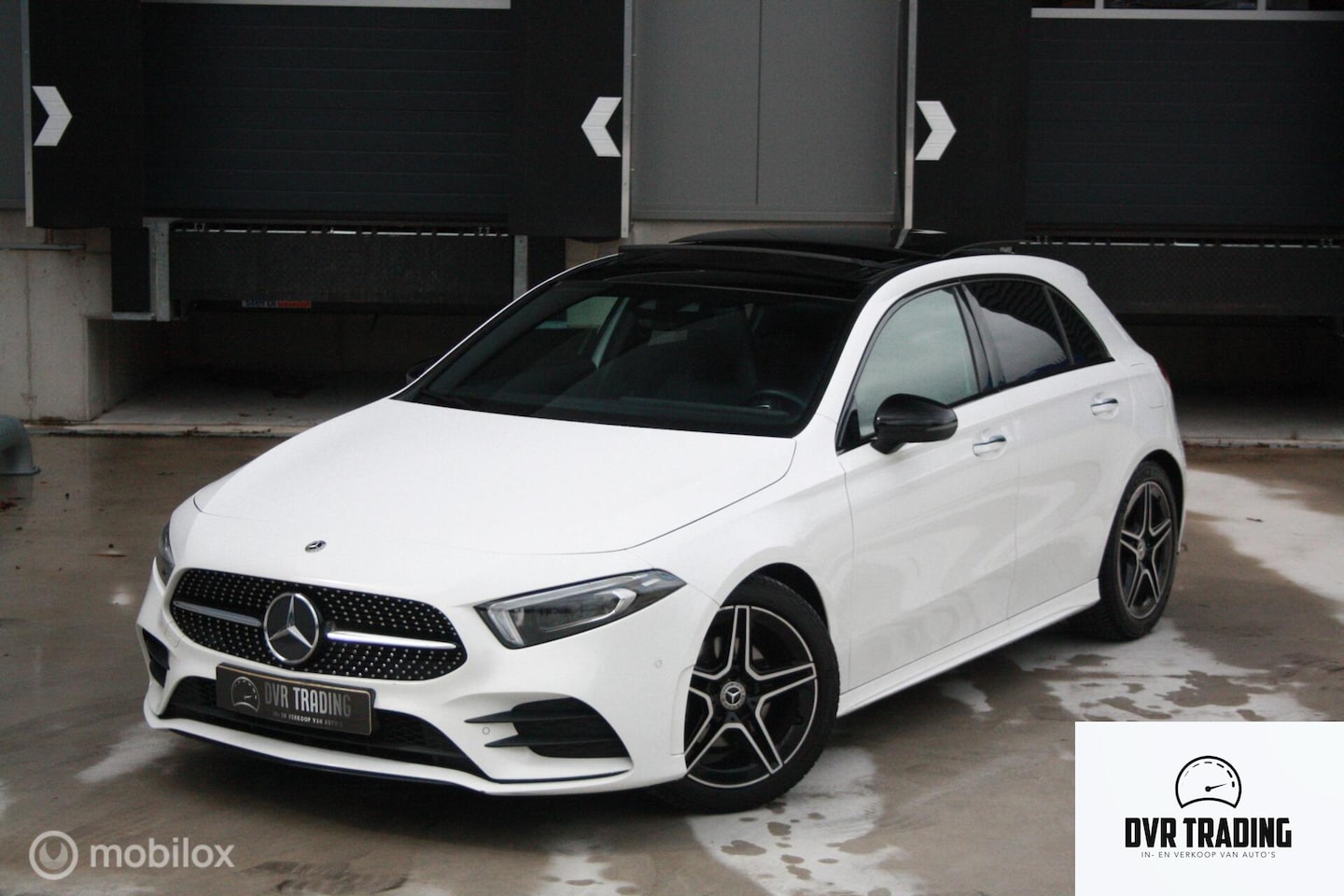Mercedes-Benz A-klasse - 180 AMG Pano Sfeer Camera NAP BTW - AutoWereld.nl