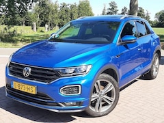 Volkswagen T-Roc - 1.5 TSi 150pk R-Line Digitaal-Dashboard Airco Adap. Cruise-Control Panorama