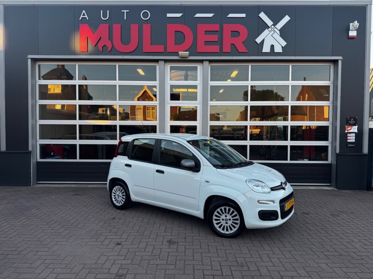 Fiat Panda - 0.9 TWINAIR ED. COOL / AIRCO / ELEC. RAMEN / BLEUTOOTH / APK NIEUW! - AutoWereld.nl
