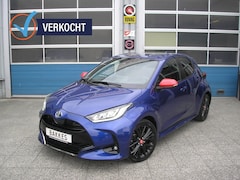Toyota Yaris - Hybrid Executive Tokyo Pop-Out + Trekhaak