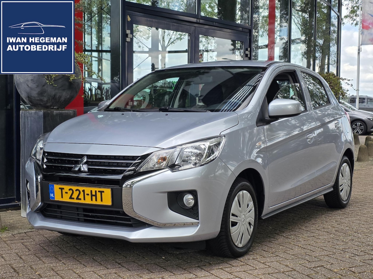 Mitsubishi Space Star - 1.2 Connect | Airconditioning |Elektrisch bedienbare ramen - AutoWereld.nl