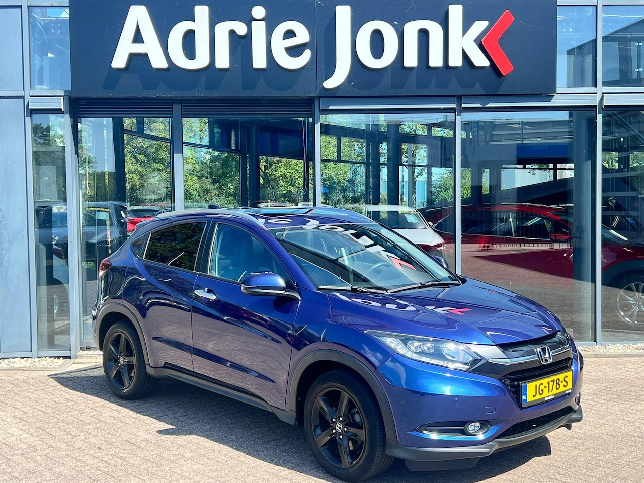 Honda HR-V - 1.5 i-VTEC Executive AUTOMAAT | PANORAMADAK | A.CAMERA | NAVIGATIE | PARKEERSENSONEREN V+A - AutoWereld.nl