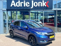 Honda HR-V - 1.5 i-VTEC Executive AUTOMAAT | PANORAMADAK | A.CAMERA | NAVIGATIE | PARKEERSENSONEREN V+A