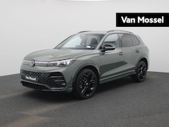 Volkswagen Tiguan - 1.5 eHybrid R-Line Edition 272 PK| Soh 100% | Trekhaak | 360 Camera | Navigatie Groot | He