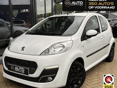 Peugeot 107 - 1.0 Active | NL AUTO | 2e Eigenaar | Trekhaak | Airco | Led Dagrij | Premium Pack | 2 Sleu